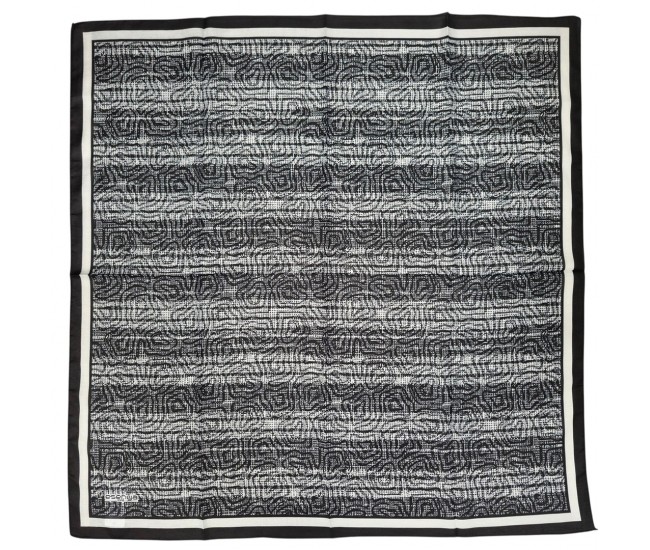 Soft Eşarp – Gölgeli İz Desen Soft Eşarp – Gölgeli İz Desen