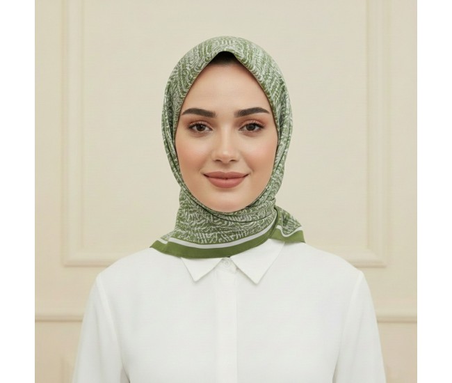 Soft Eşarp – Gölgeli İz Desen Soft Eşarp – Gölgeli İz Desen