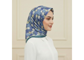 Soft Eşarp – Gül Harmoni Desen