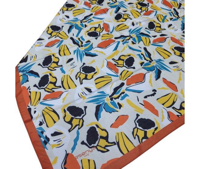 Soft Eşarp – Soyut Figür Desen Soft Eşarp – Soyut Figür Desen